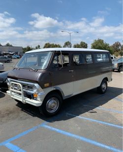 1973 Ford Clubwagon