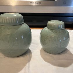 Set Of 2 Vintage Chinese Celadon Green Small Ginger Jar With Lid Porcelain Lotus
