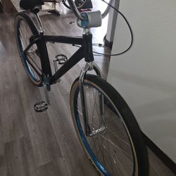 Custom S E 29 IN ALL NEW READ DETAILS