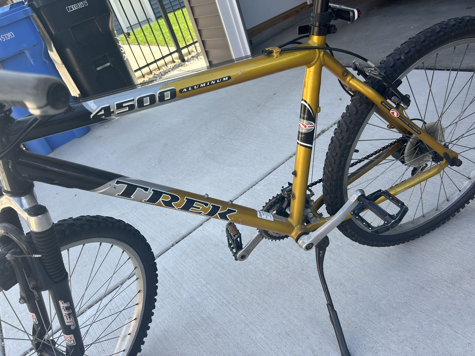 Bike Shop Trek 4500 Alpha Custom Aluminum Mountain Bike Trek 4500