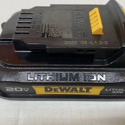 NEW Genuine DEWALT DCB201 20V MAX 1.5Ah Lithium-Ion Battery 2022 Date Code