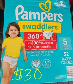Pampers swaddlers size 5 $30 52 count