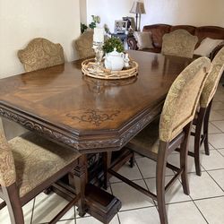 Dinning Room Table and Chairs