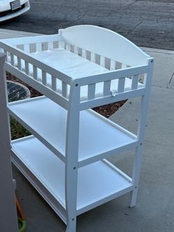 Free baby changing table