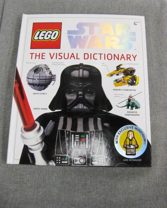 Lego Star Wars: The Visual Dictionary with Mini Figure