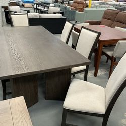 Dining Table Set