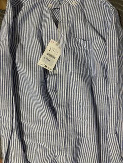 Zara Men’s Blue/White Striped Button Up Shirt