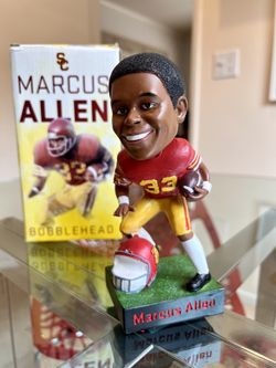 🏈✌️🏈 MARCUS ALLEN Bobblehead from USC