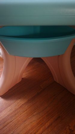 Table set kids and baby monitor.