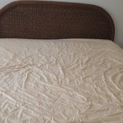 King Size Bed & More