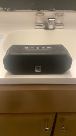 Altec Lansing speaker
