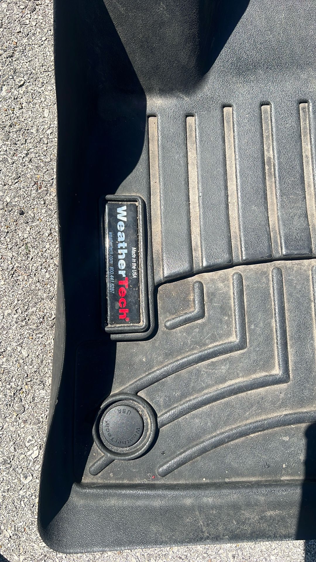Weather tech floor mats for 2022 infinity QX55