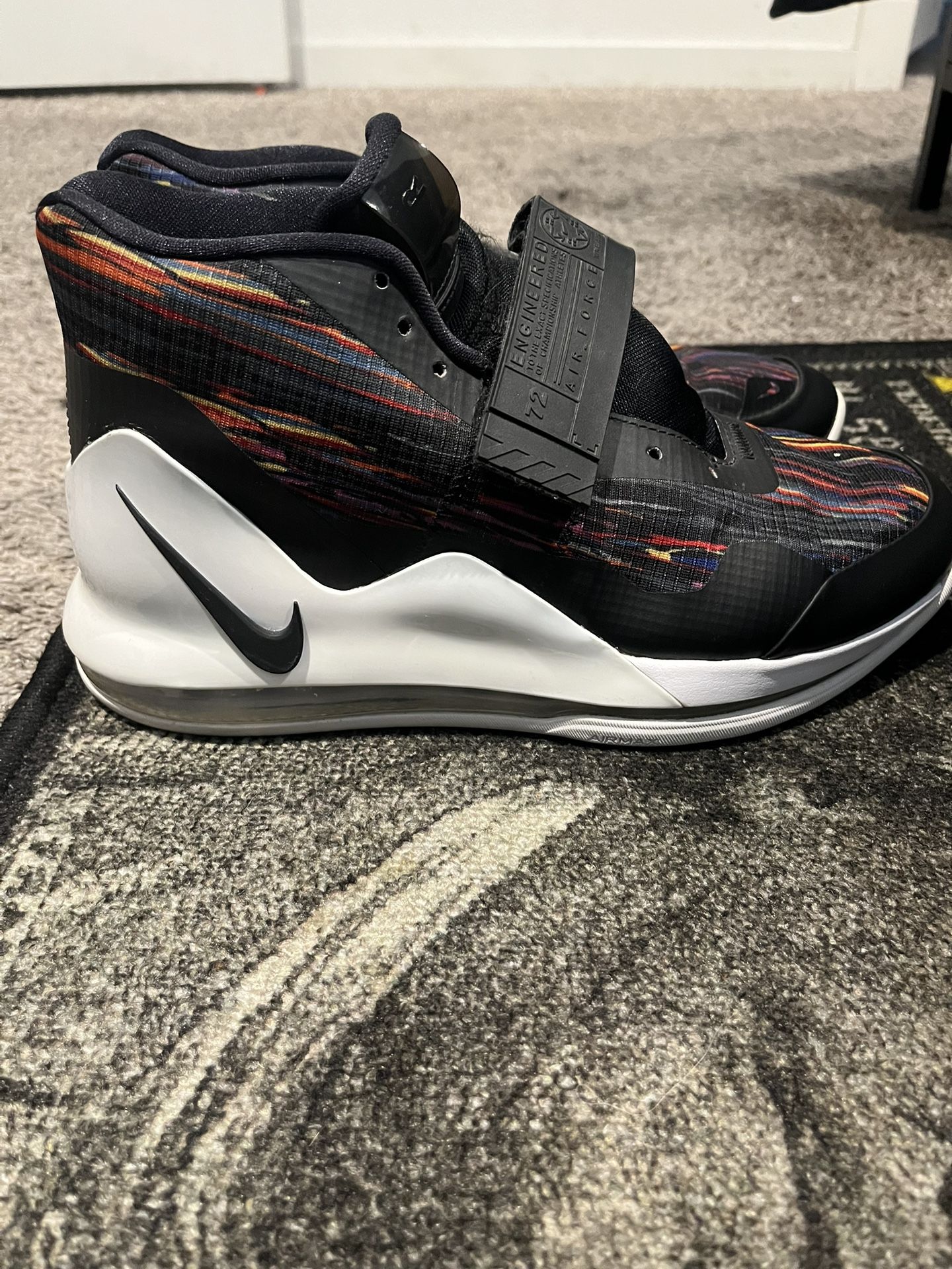 Air max 72s Multi Colored