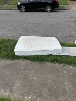 Queen Size Mattress Pick Up