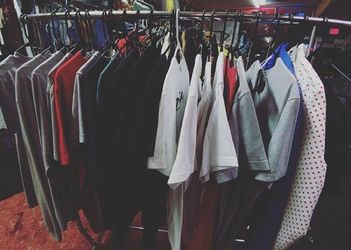 Supreme bape palace milo yeezy Jordan adidas vintage guess tommy polo