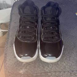 Jordan 11s