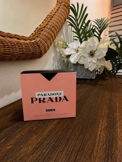 Prada Paradoxe Intense Eau de Parfum