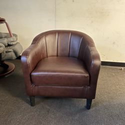 Barrel Recliner Chair With Ottoman Model 4022