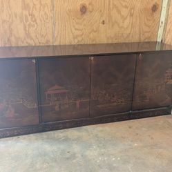 Server/Buffet/Console