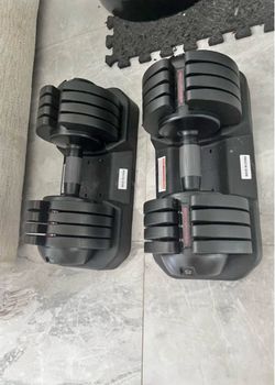 Cash only no Zelle pair of new 52lb adjustable dumbbells total 104lb has weight setting 3lb 16lb 28lb 40lb and 52lb