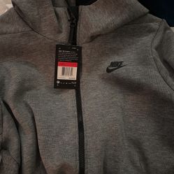 Women’s Grey Nike Tech