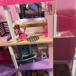 Barbie Dream House