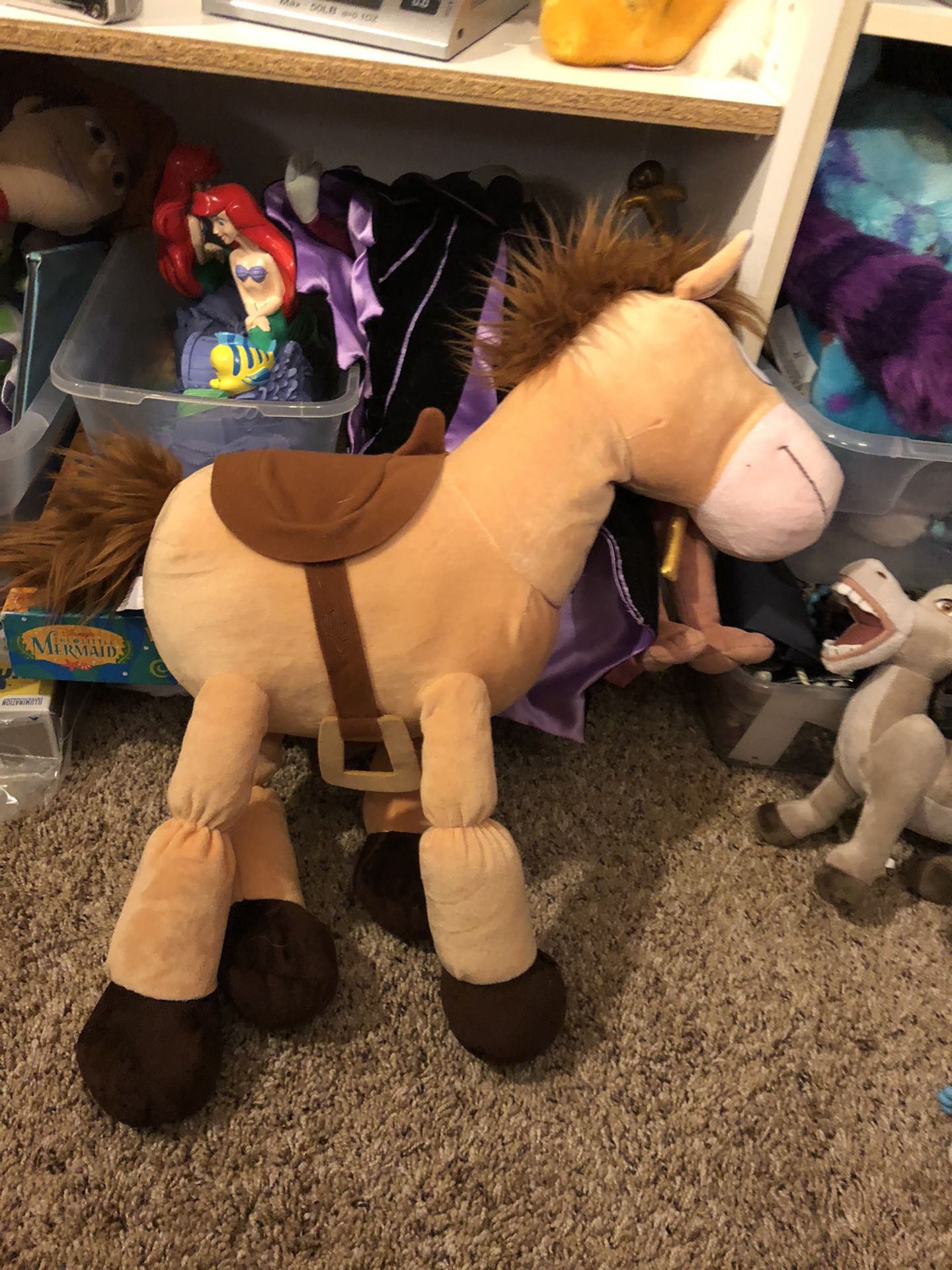 2” foot long Toy Story Bullseye 🎯 horse plush plushie doll toy! Disneyland doll! Very rare and adorable! 24” long!!!