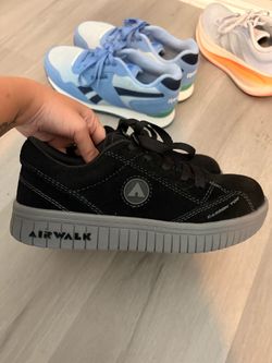 Composite toe size 7 women’s shoes