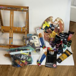 Art Supplies Set with Easel and Paints