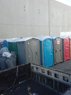 Portable restroom