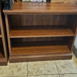 Wooden Bookshelf