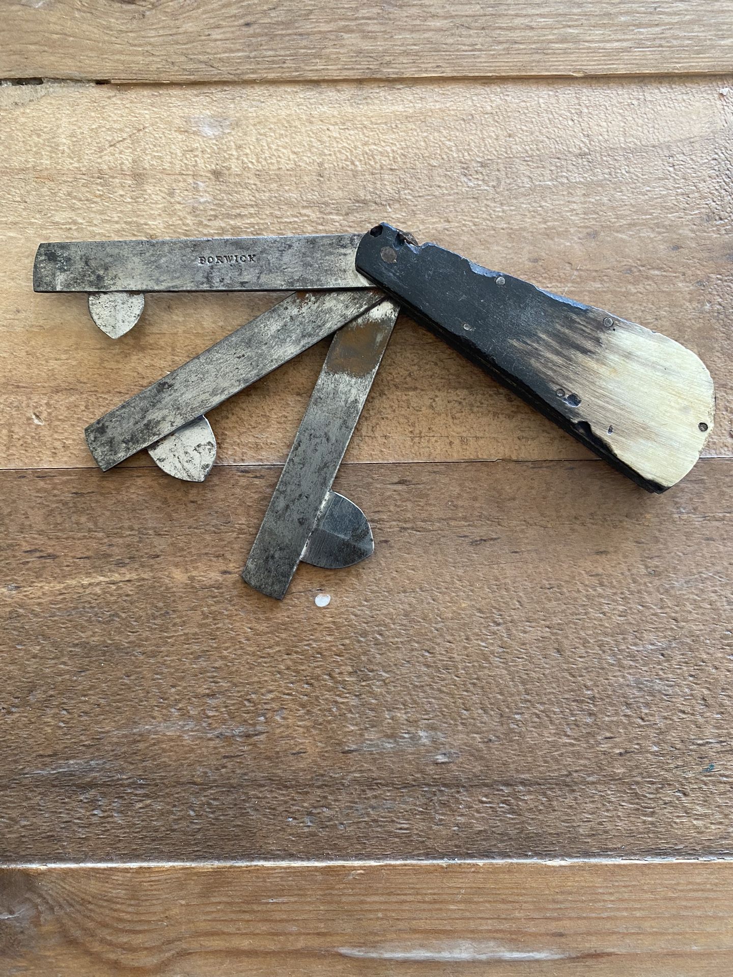Antique Borwick Fleam Bloodletting, Pocket Knife, Tool