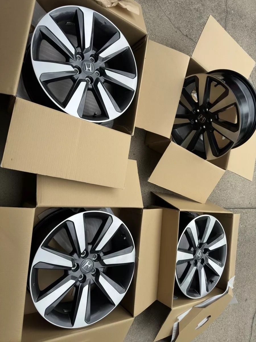 Brand New - 2023 Honda Pilot Wheels - Touring 20" OEM Part #: 42700-T90-A21 $375/ea, $1400/all four.