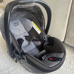 Britax B-Safe Infant Car Seat