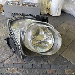 Headlight For 2015-2017 Nissan Juke Passenger Side Halogen Clear Lens