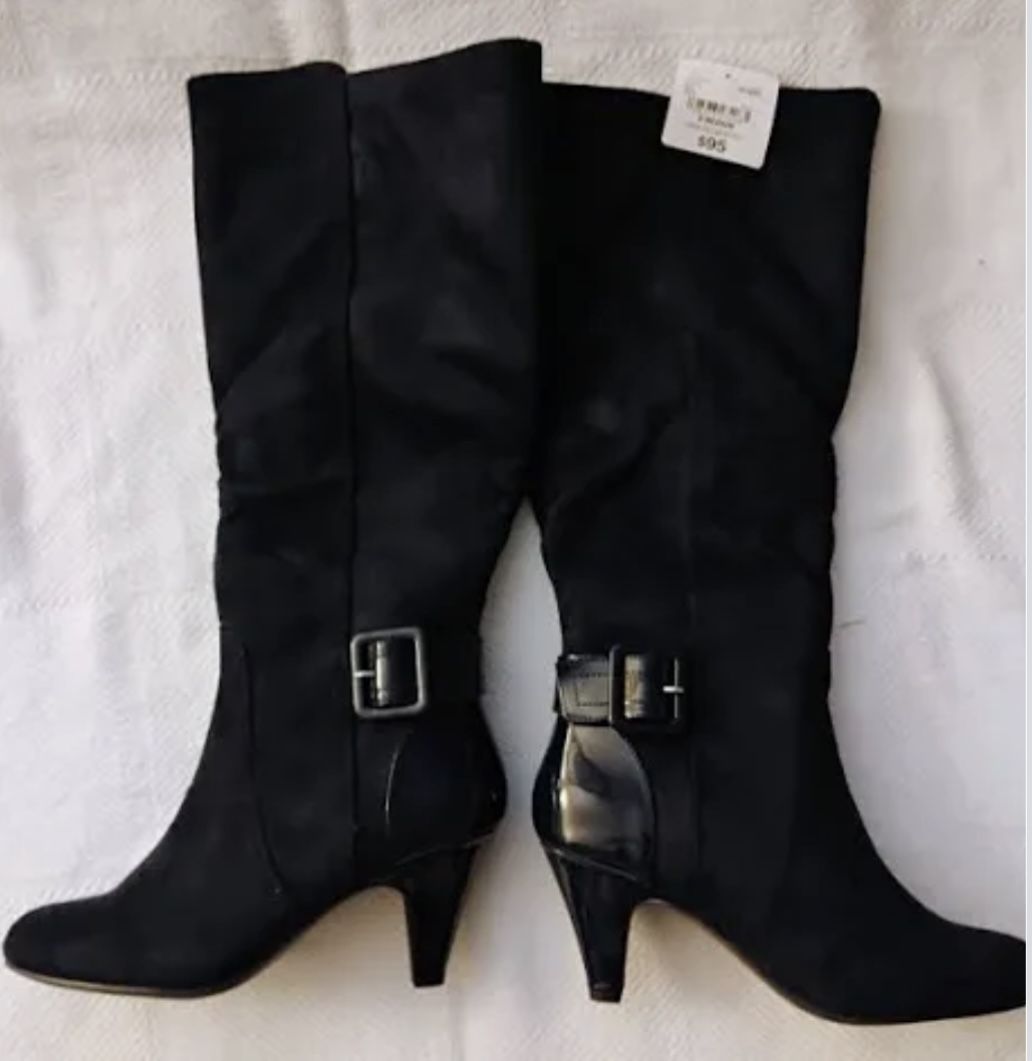 #386 East 5th Sovio Womens Navy Blue High Fashion Suede Heel Boots Size 7 New