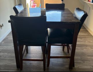 Dinning table