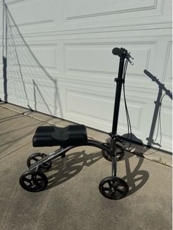 knee walker scooter