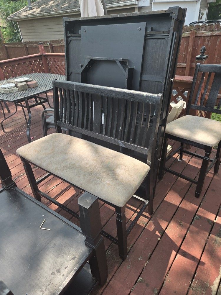 Dinning Table