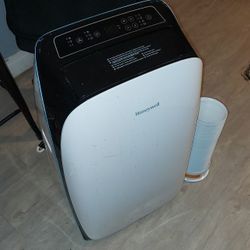 Honeywell Portibal AC/Fan/dehumidifier.. Highly Efficient Machine 9000BTU