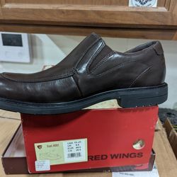 Red Wings 10 1/2