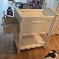 Baby Changing Table $30