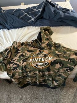 Men’s 2x sweatshirt