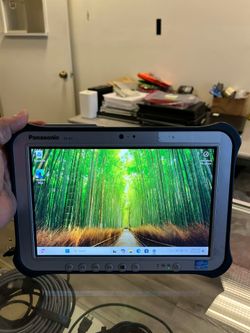 Panasonic FZ-G1 laptop/tablet touchscreen I5-3437 @ 1.90ghz  8GB RAM  180 GB SSD  WIN 11 pro.  No trades, pick up only