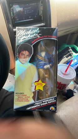 LKN Michael Jackson superstar the 80s action figure still in the box