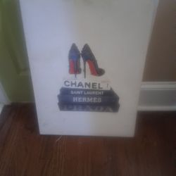 Classic High End Brand Shoes Picture 