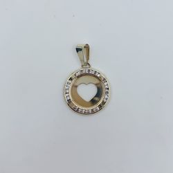10k Gold Pendant Heart Circle - Dije En Oro Circulo Corazon