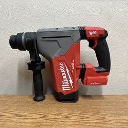 Milwaukee 2915-20 M18 FUEL 18V Lithium-Ion Brushless Cordless SDS-Plus 1-1/8 in. Rotary Hammer Drill (Tool-Only)