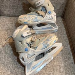 Ice Skates Adjustable Size 4-7, Fit Size 4, 5, 6, 7