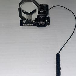 HAMSKEA Epsilon Arrow Rest with Mathews Approved Bracket - Black, Right Hand...